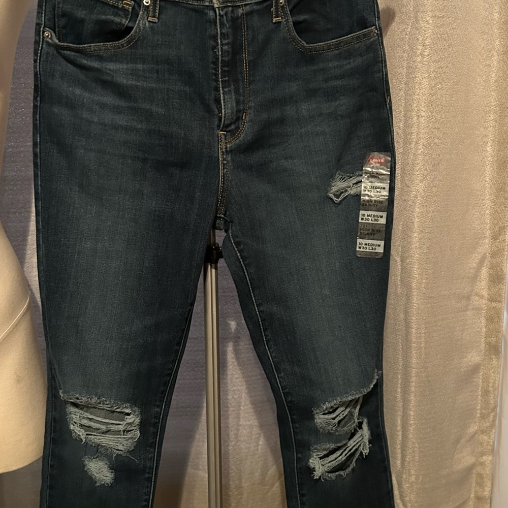 High Rise Distressed Denim Jeans